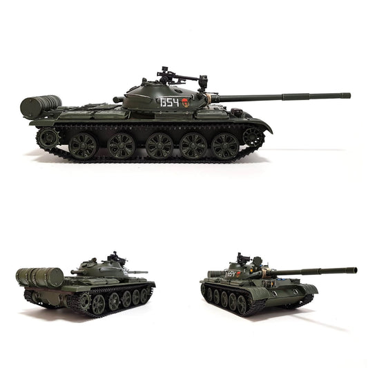 1:35 Soviet T-62A Tank from TAMIYA
