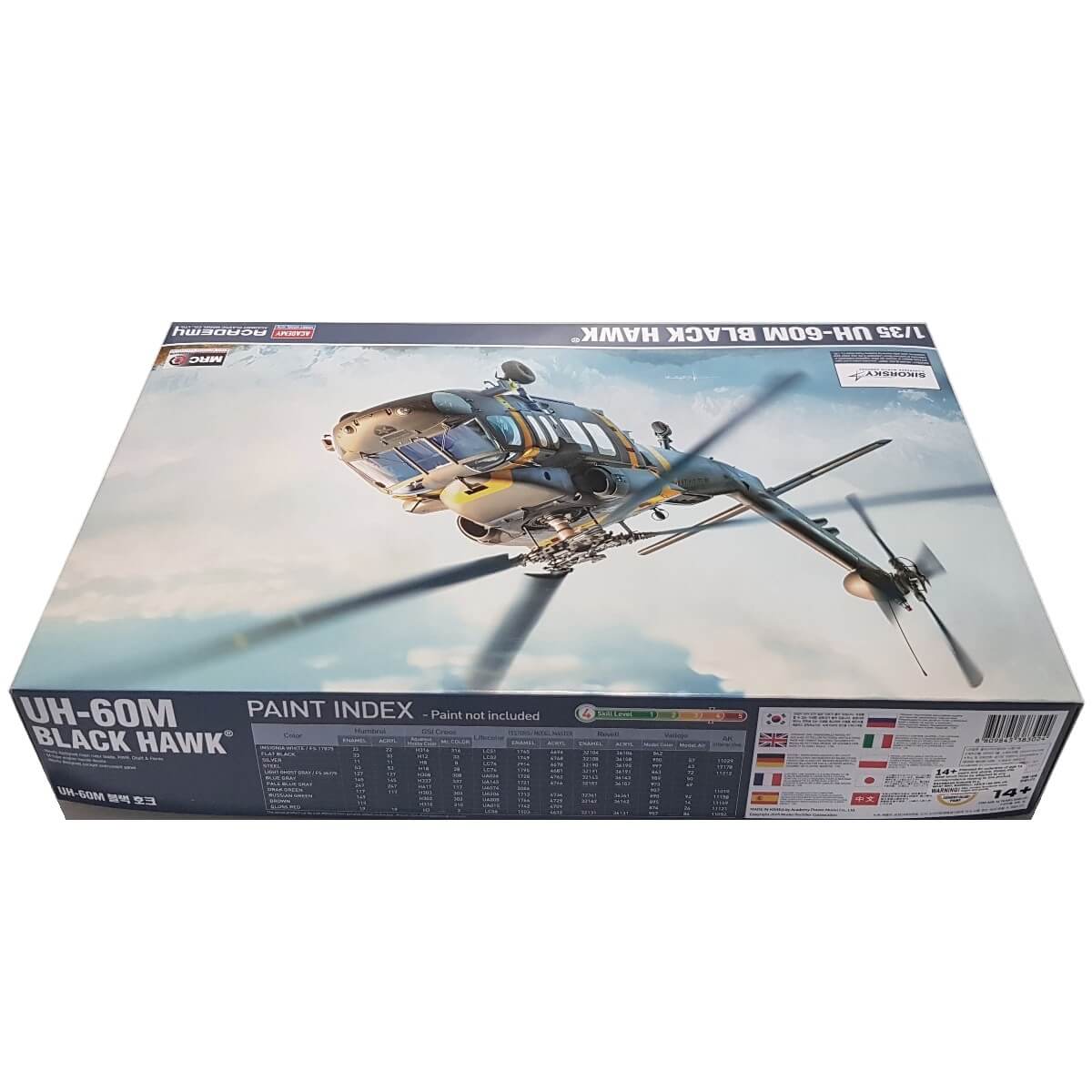 1:35 UH-60M Black Hawk - ACADEMY