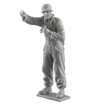 1:35 German Tank Crew Pointing with Binoculars - FIRST LEGION