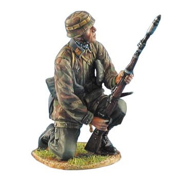 1:35 German Fallschirmjager with K98 Rifle Grenade - FIRST LEGION