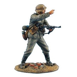 1:35 German Heer Infantry Oberfeldwebel with MP40 - FIRST LEGION