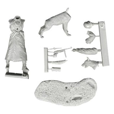 1:35 German Felgendarme with Guard Dog - FIRST LEGION