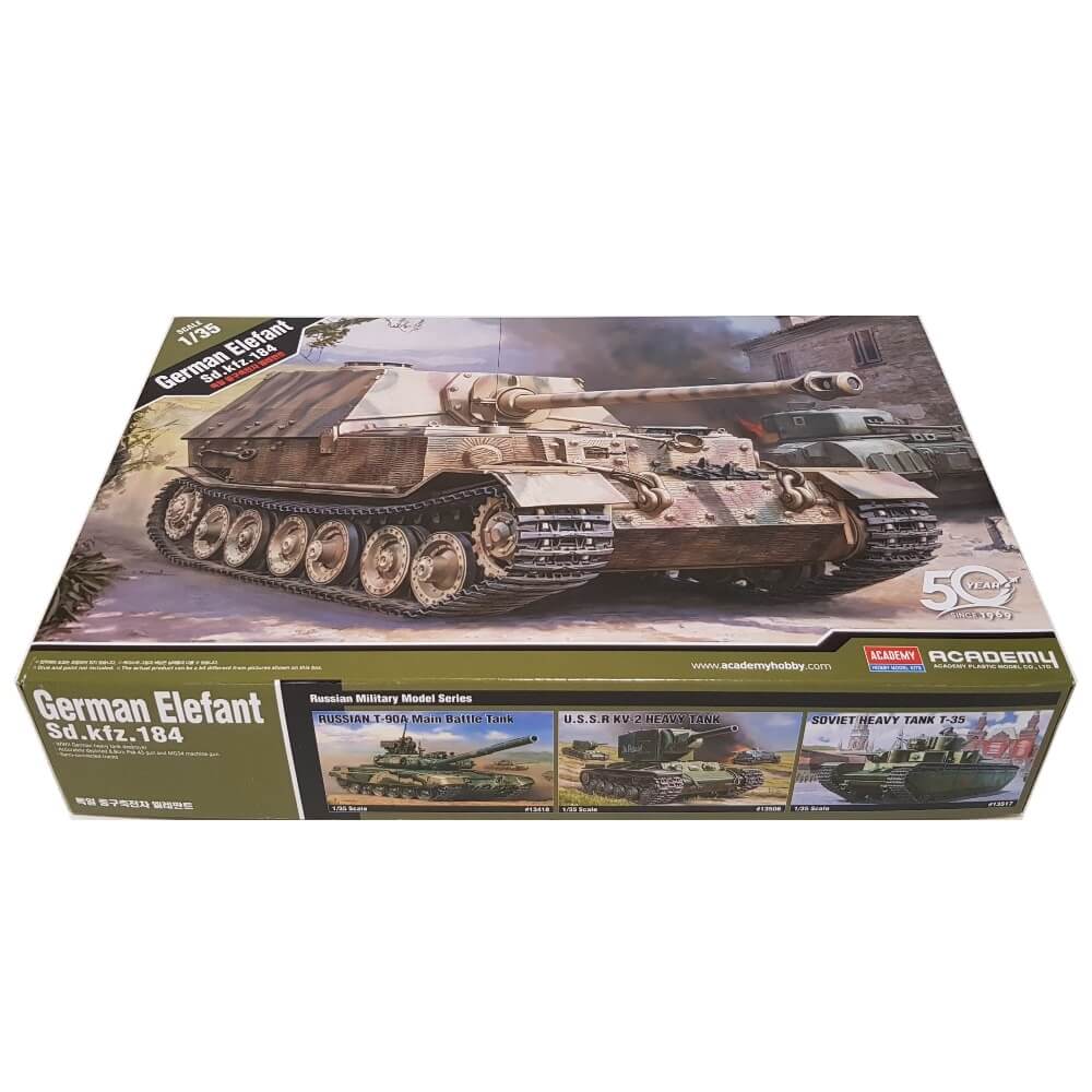 1:35 German Elefant Sd.Kfz. 184 - ACADEMY