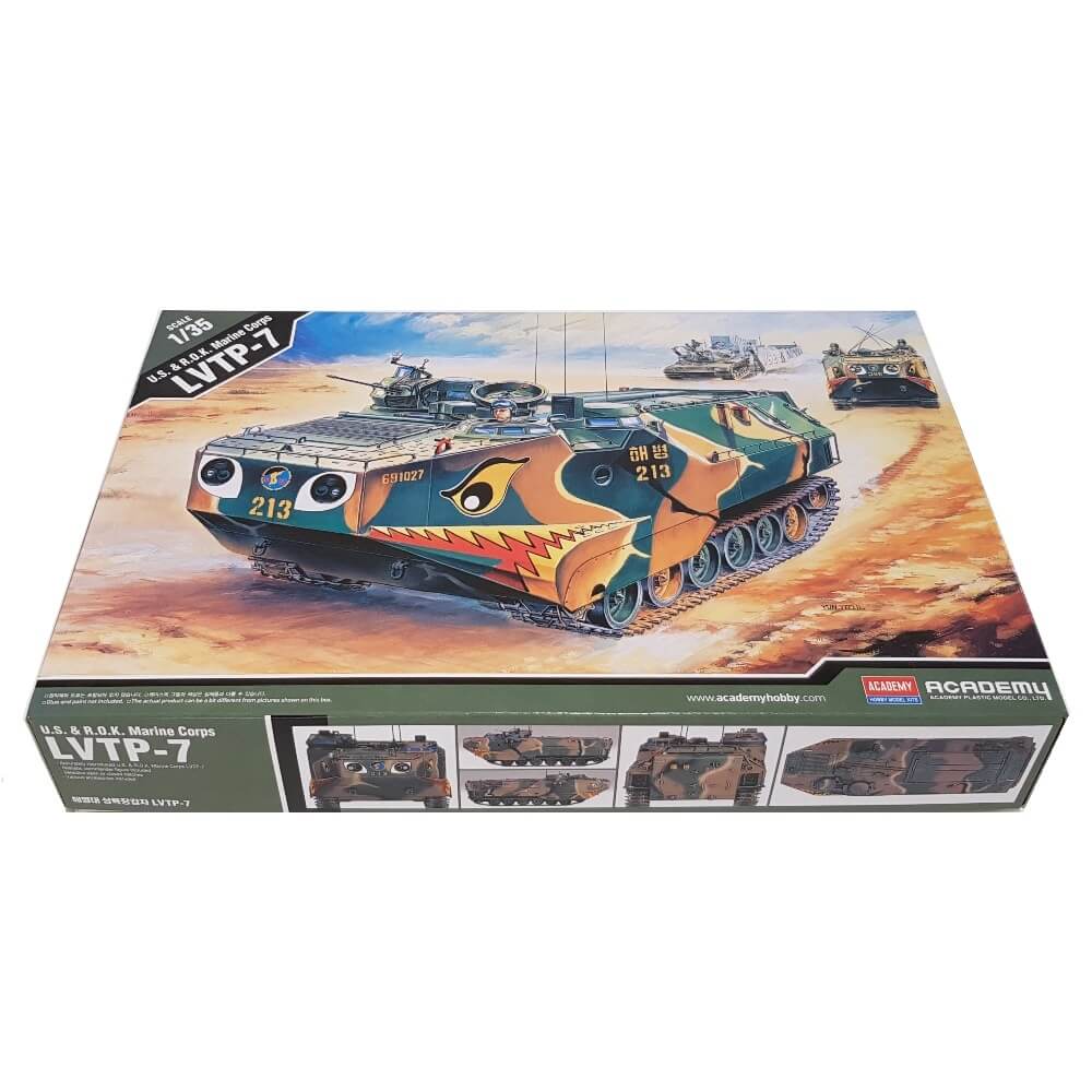 1:35 US / ROK Marine Corps LVTP-7 - ACADEMY