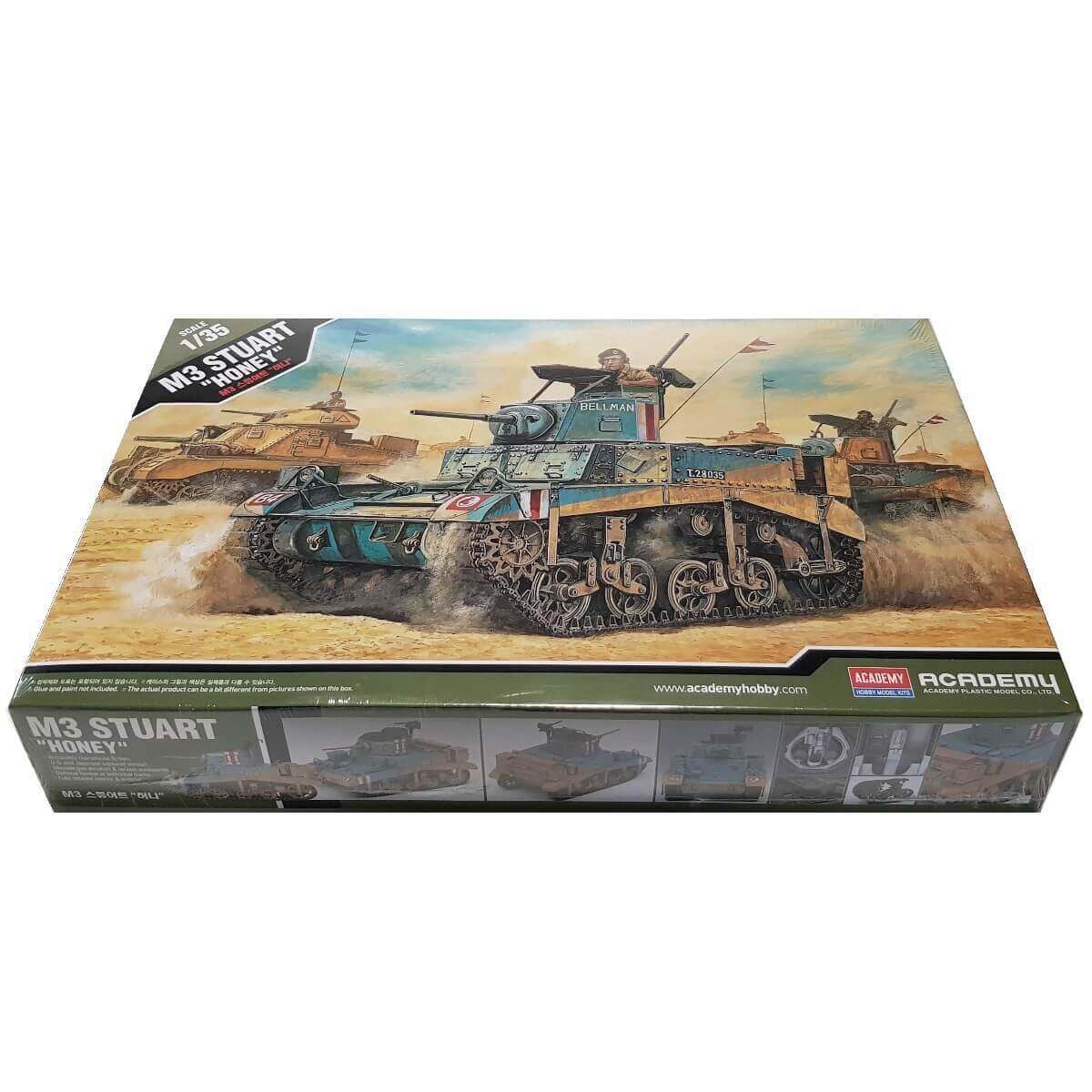 1:35 British M3 Stuart HONEY - ACADEMY