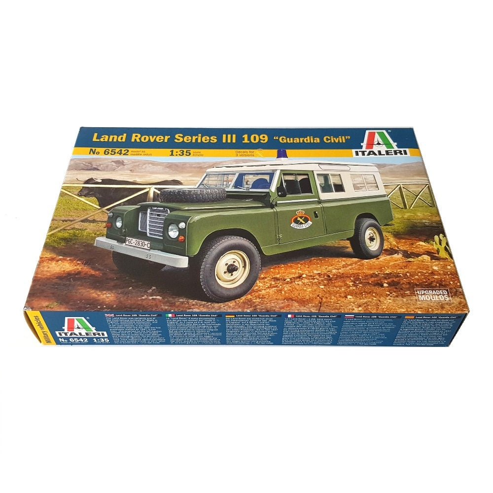 1:35 Land Rover Series III 109 - Guardia Civil - ITALERI