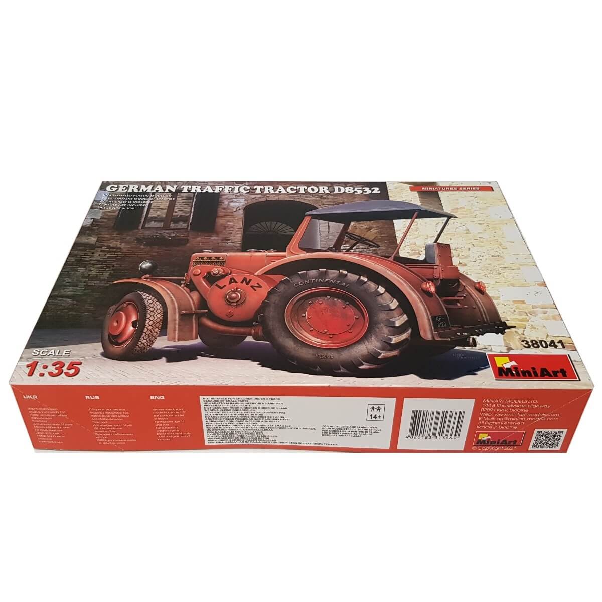 1:35 German Traffic Tractor D8532 - MINIART