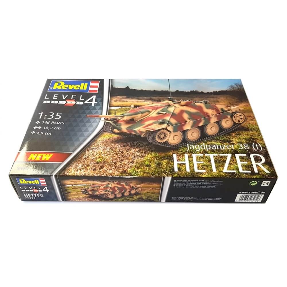 1:35 German JAGDPANZER 38 (t) HETZER anti-tank gun - REVELL