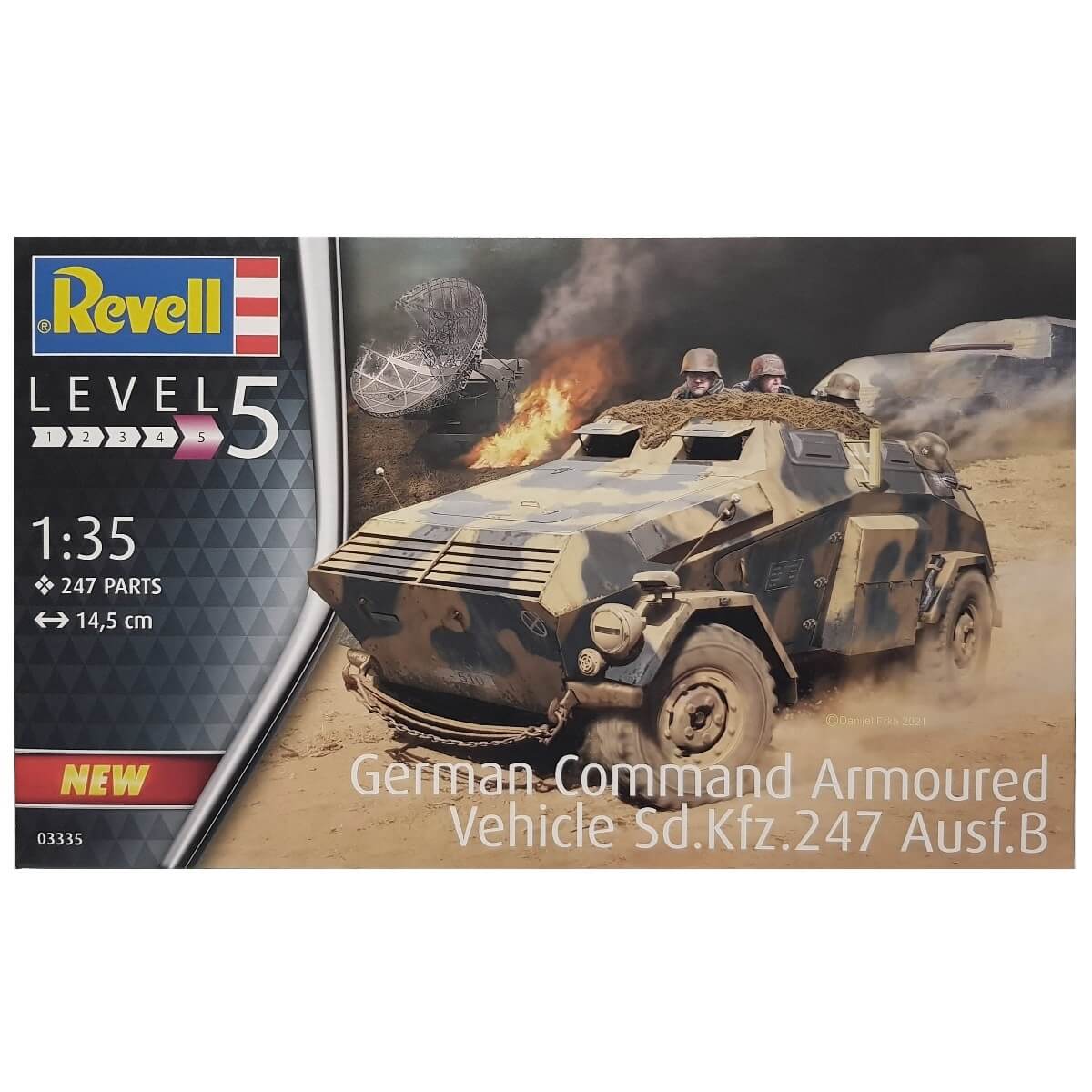 1:35 German Command Armoured Vehicle Sd.Kfz. 247 Ausf. B - REVELL