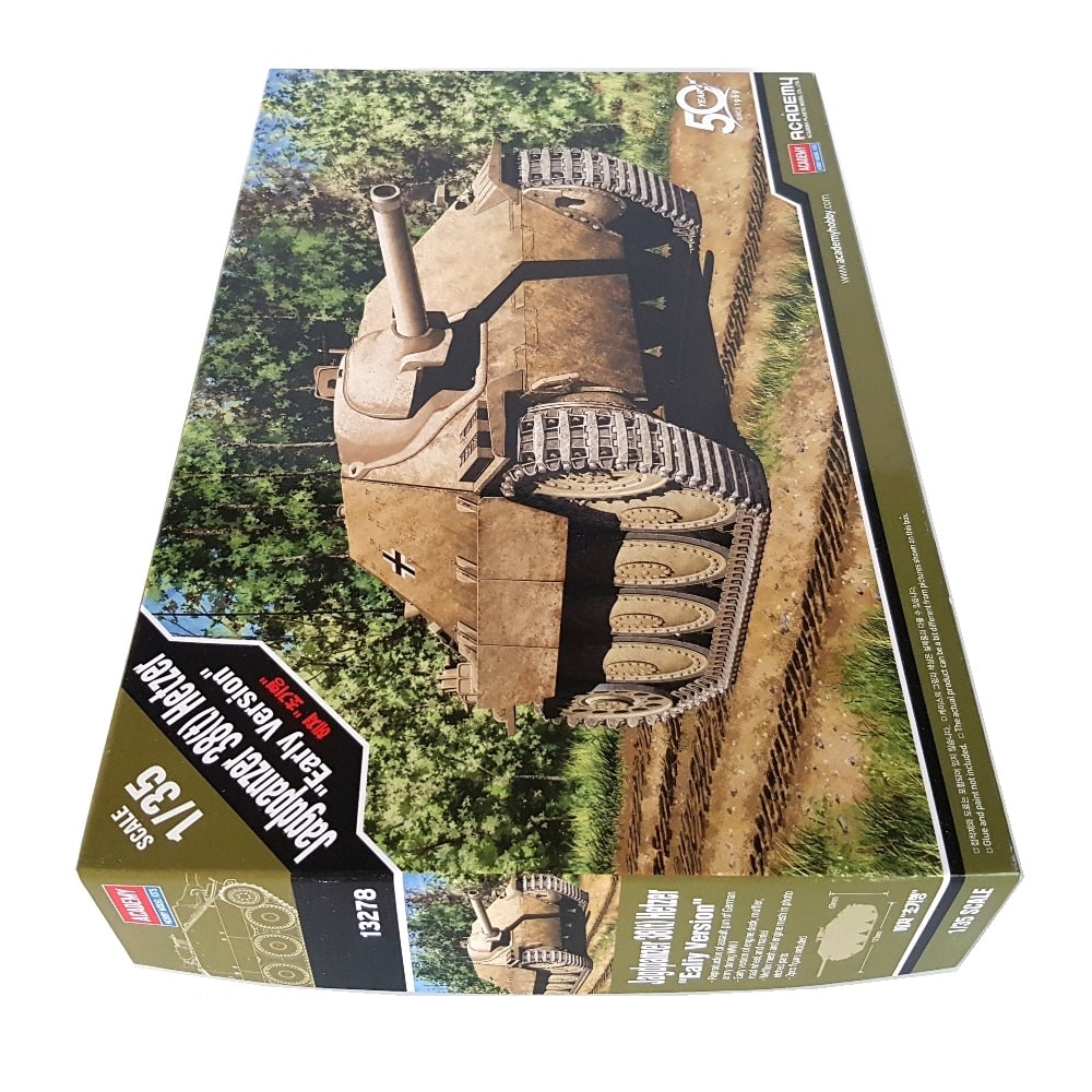 1:35 German JAGDPANZER 38(t) HETZER Early Version - ACADEMY