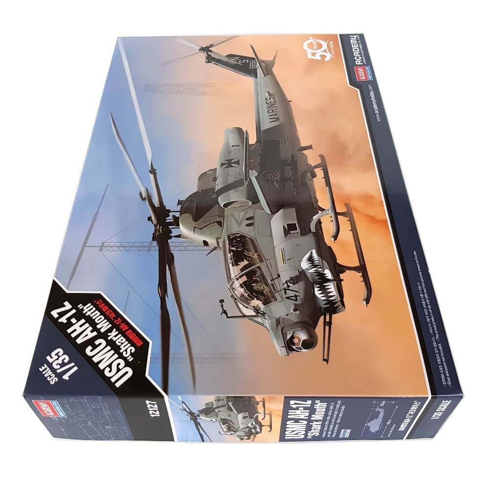 1:35 US Army BELL USMC AH-1Z Shark Mouth Helicopter - ACADEMY