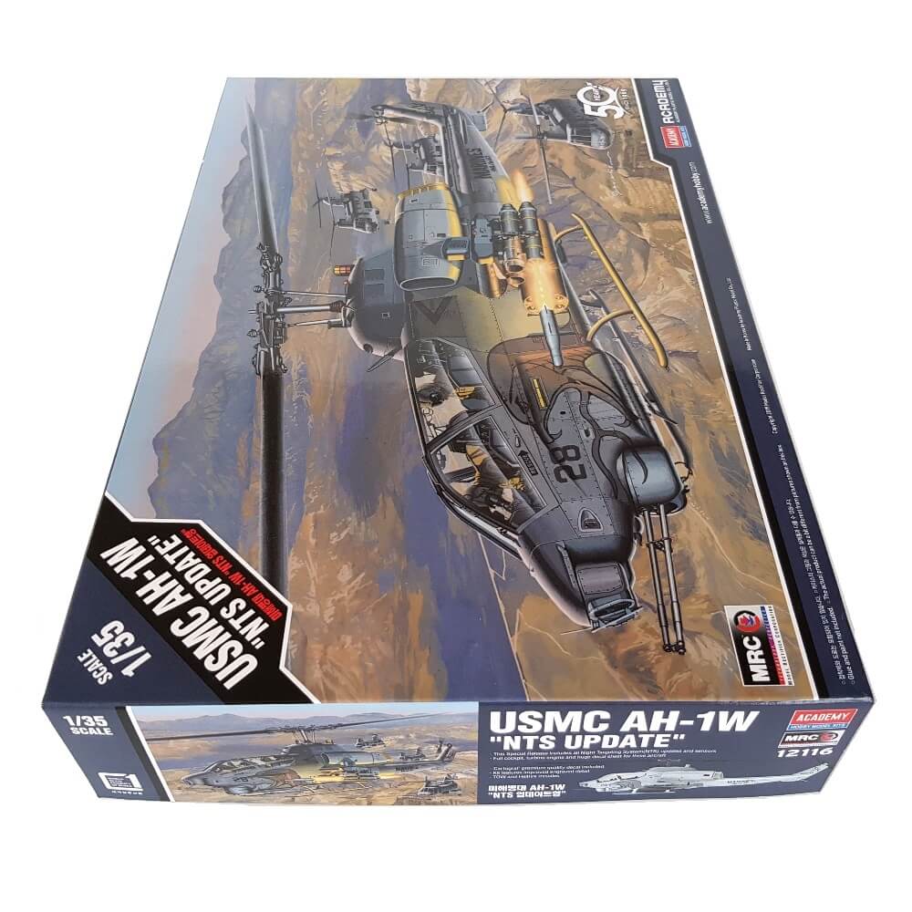 1:35 US Army BELL USMC AH-1W NTS update Helicopter - ACADEMY