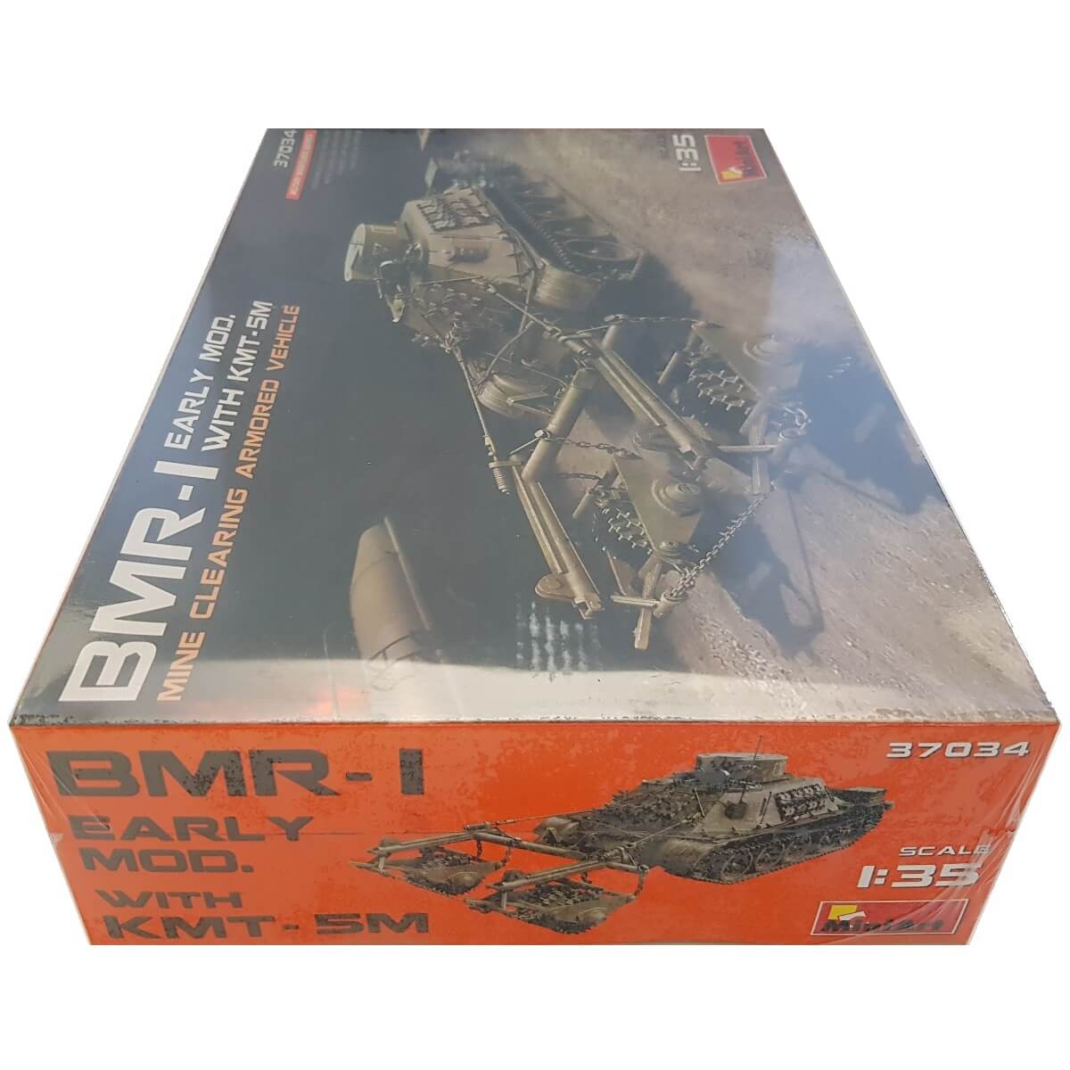1:35 BMR-1 Early Mod. with KMT-5M - MINIART