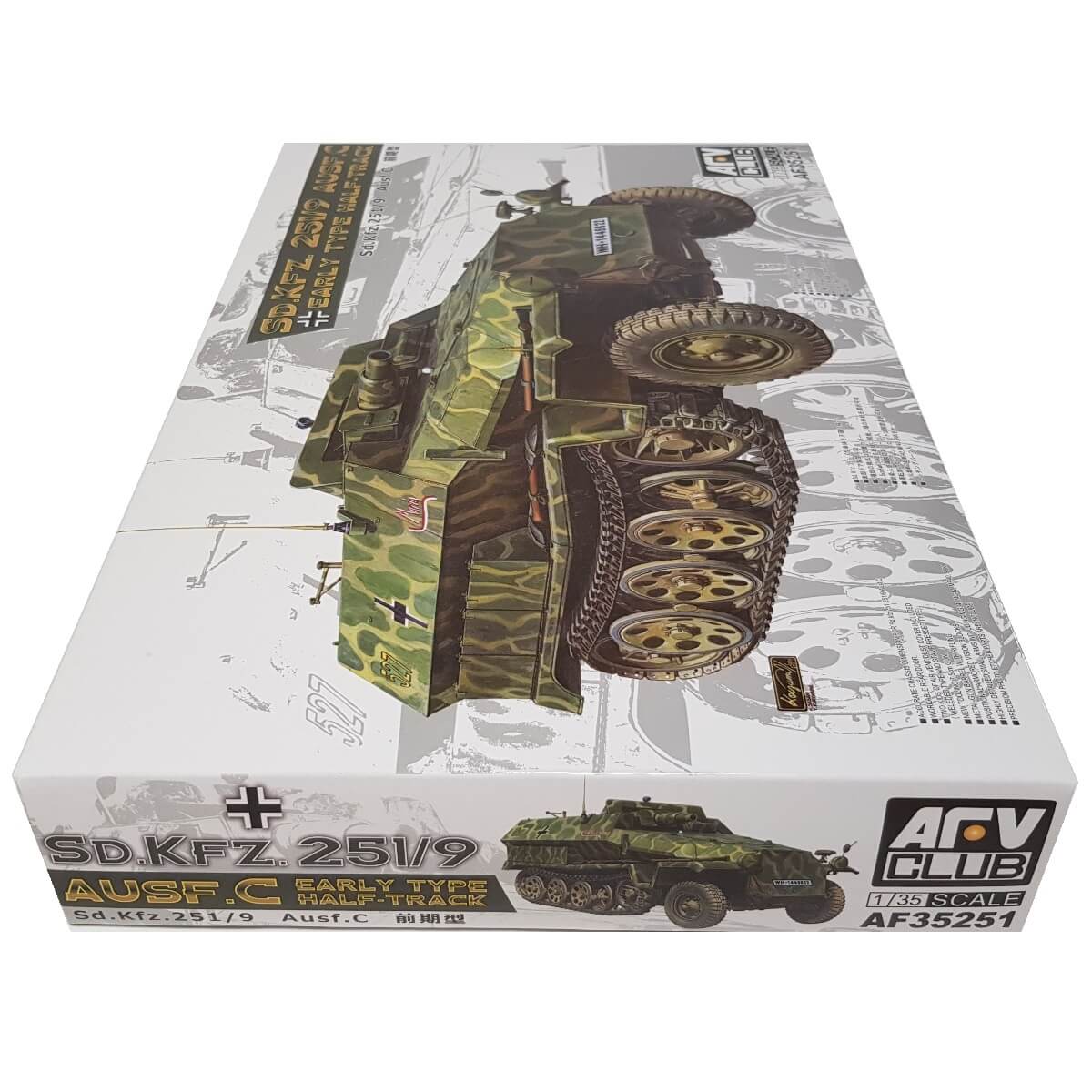 1:35 Sd.Kfz. 251/9 Ausf. C Early type half-track - AFV CLUB
