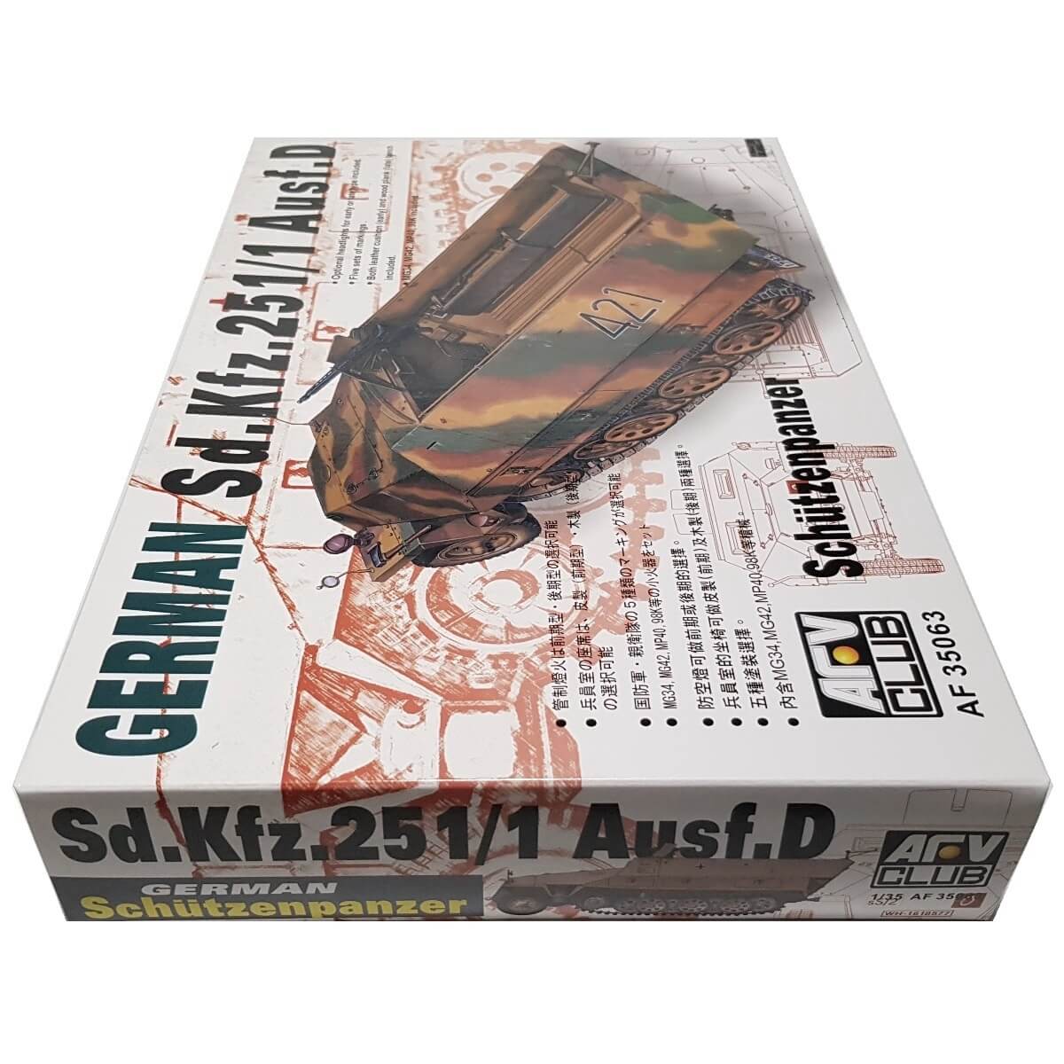 1:35 German Sd.Kfz.251/1 Ausf. D Schutzenpanzer - AFV CLUB