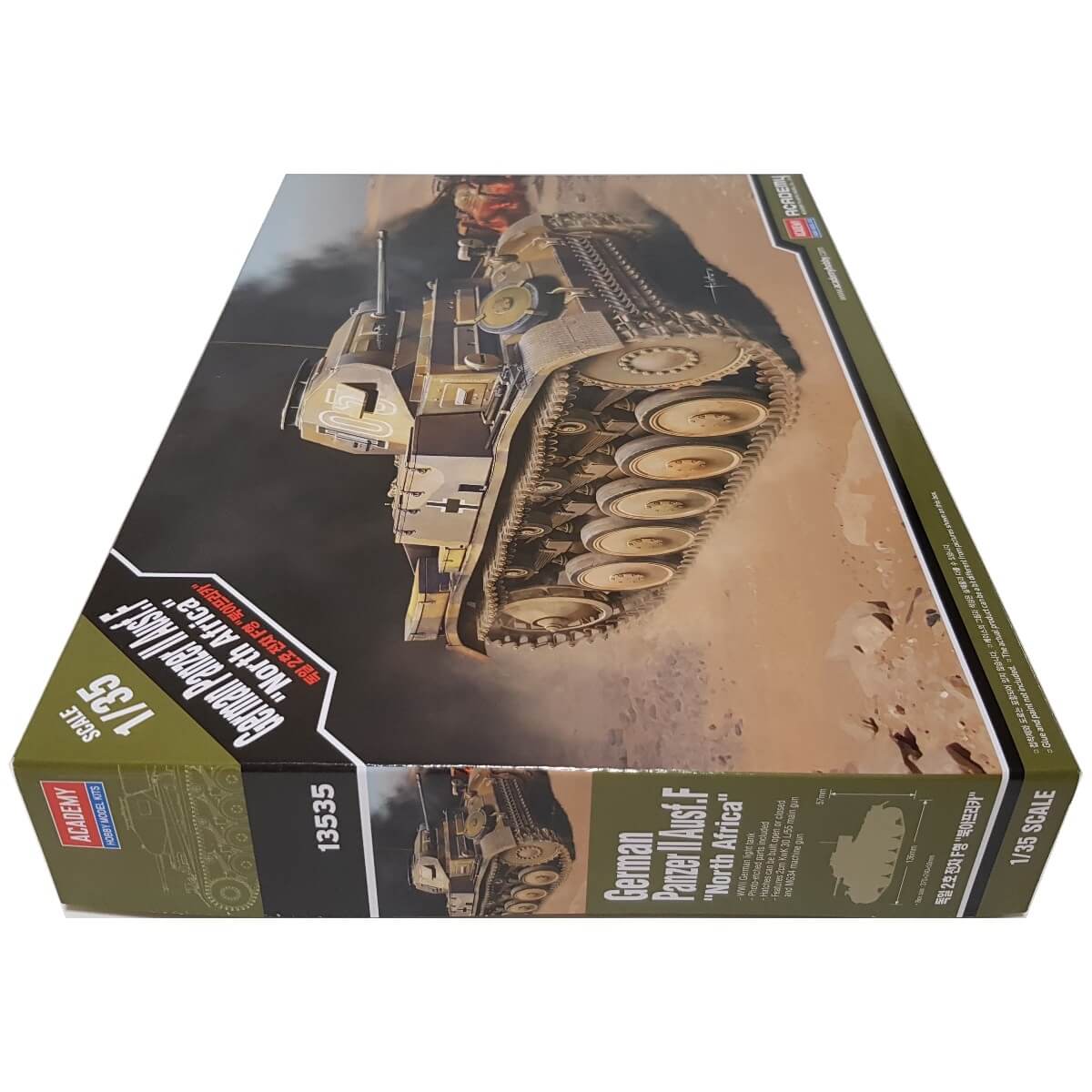 1:35 German Panzer II Ausf. F North Africa - ACADEMY