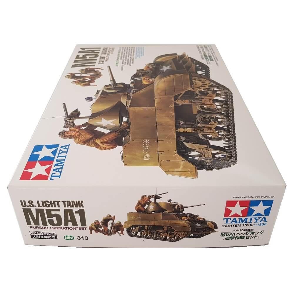 1:35 US Light Tank M5A1 Pursuit Operation with 4 Figures - TAMIYA