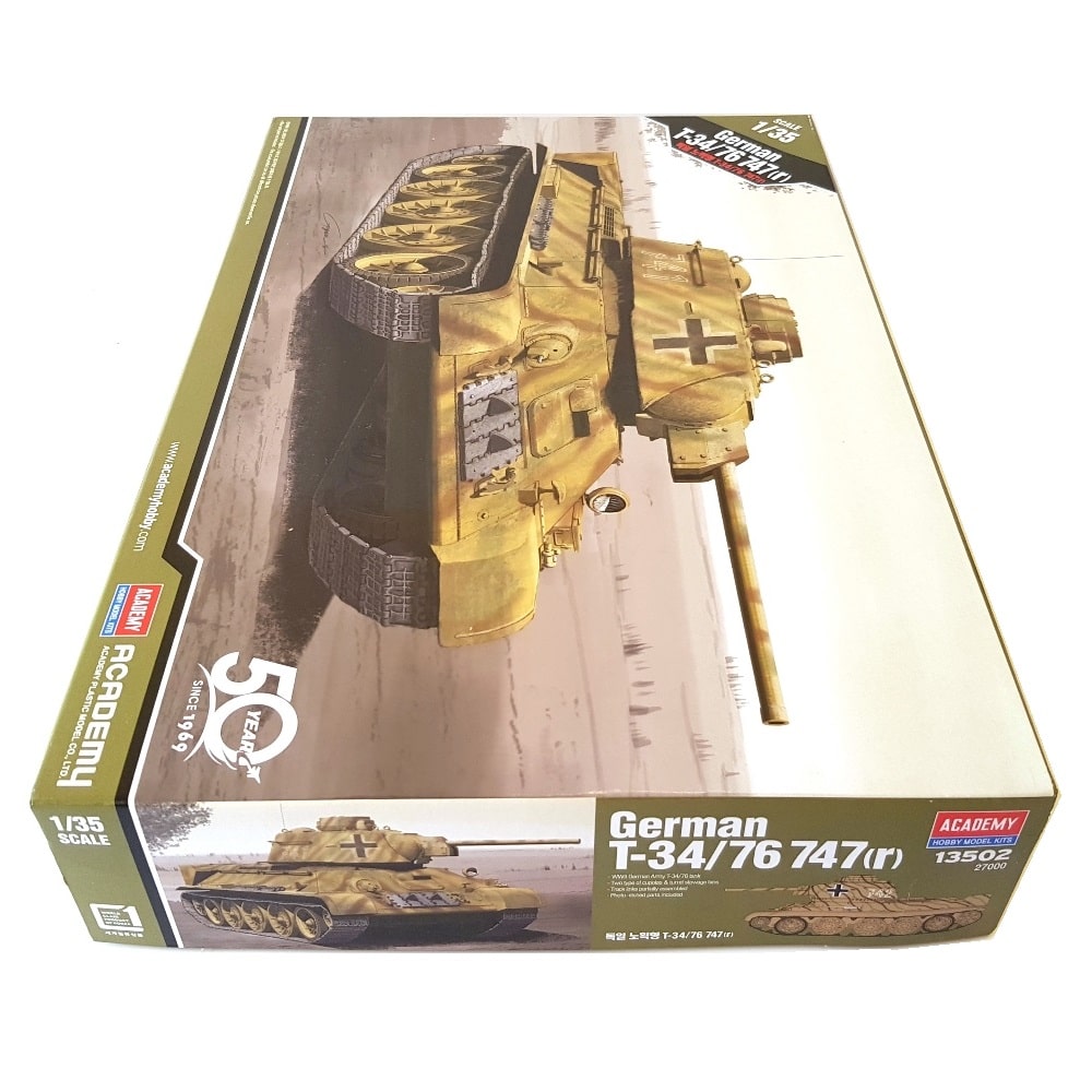 1:35 German Tank T-34/76 747(r) - ACADEMY