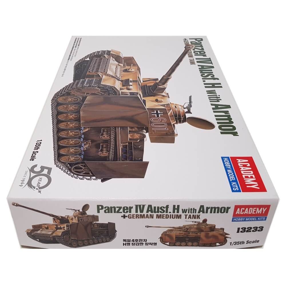 1:35 German PANZER IV Ausf. H with Armor - ACADEMY