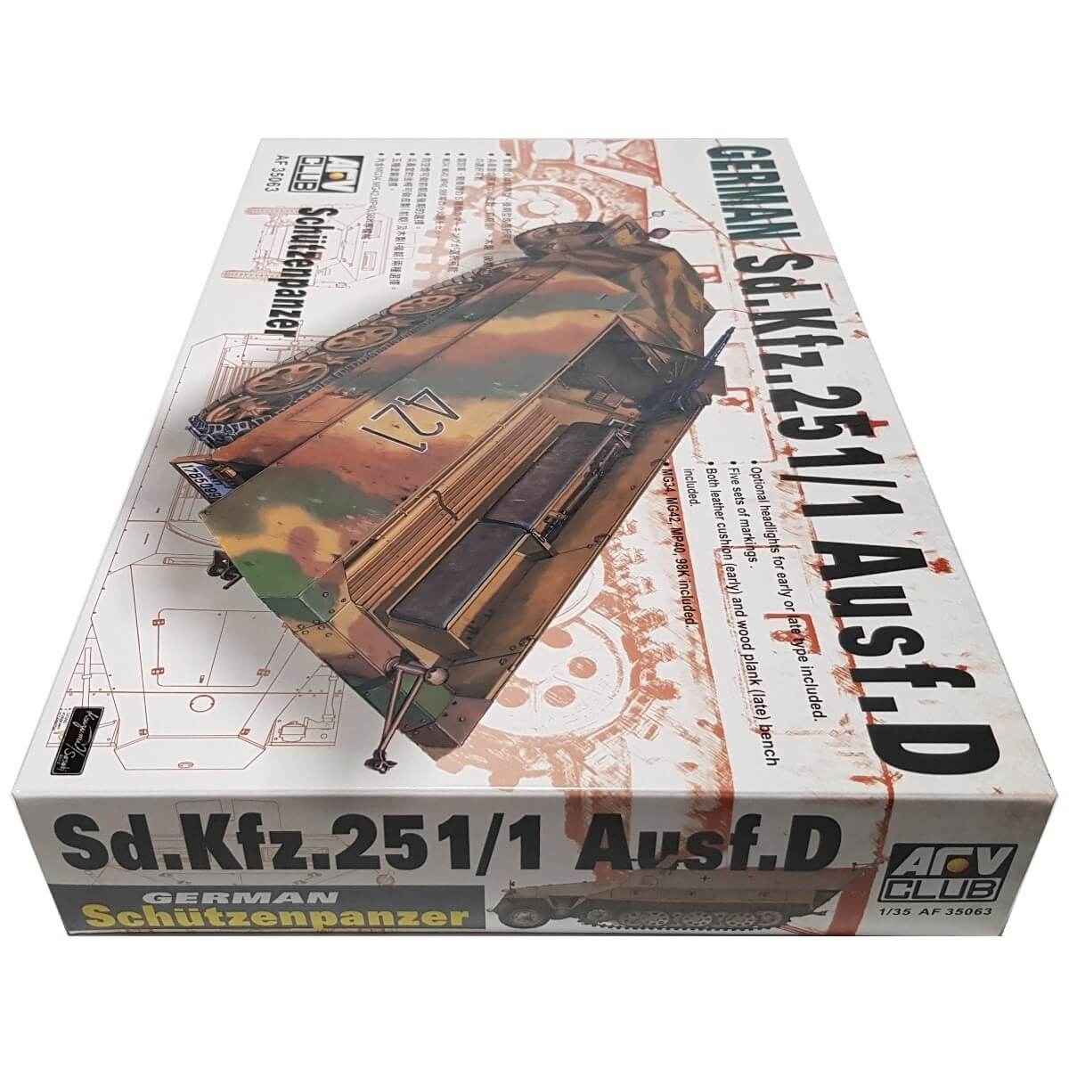 1:35 German Sd.Kfz.251/1 Ausf. D Schutzenpanzer - AFV CLUB
