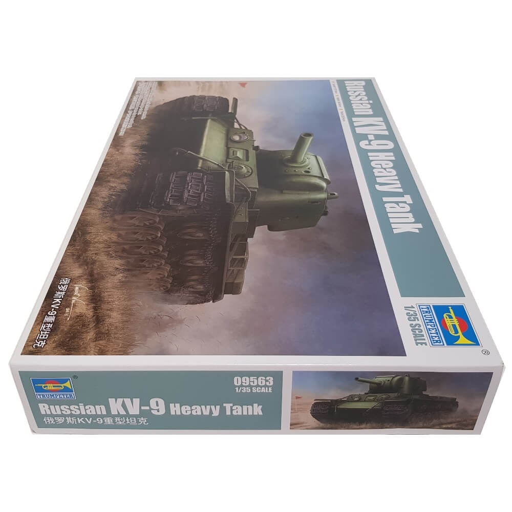 1:35 Russian KV-9 Heavy Tank - TRUMPETER