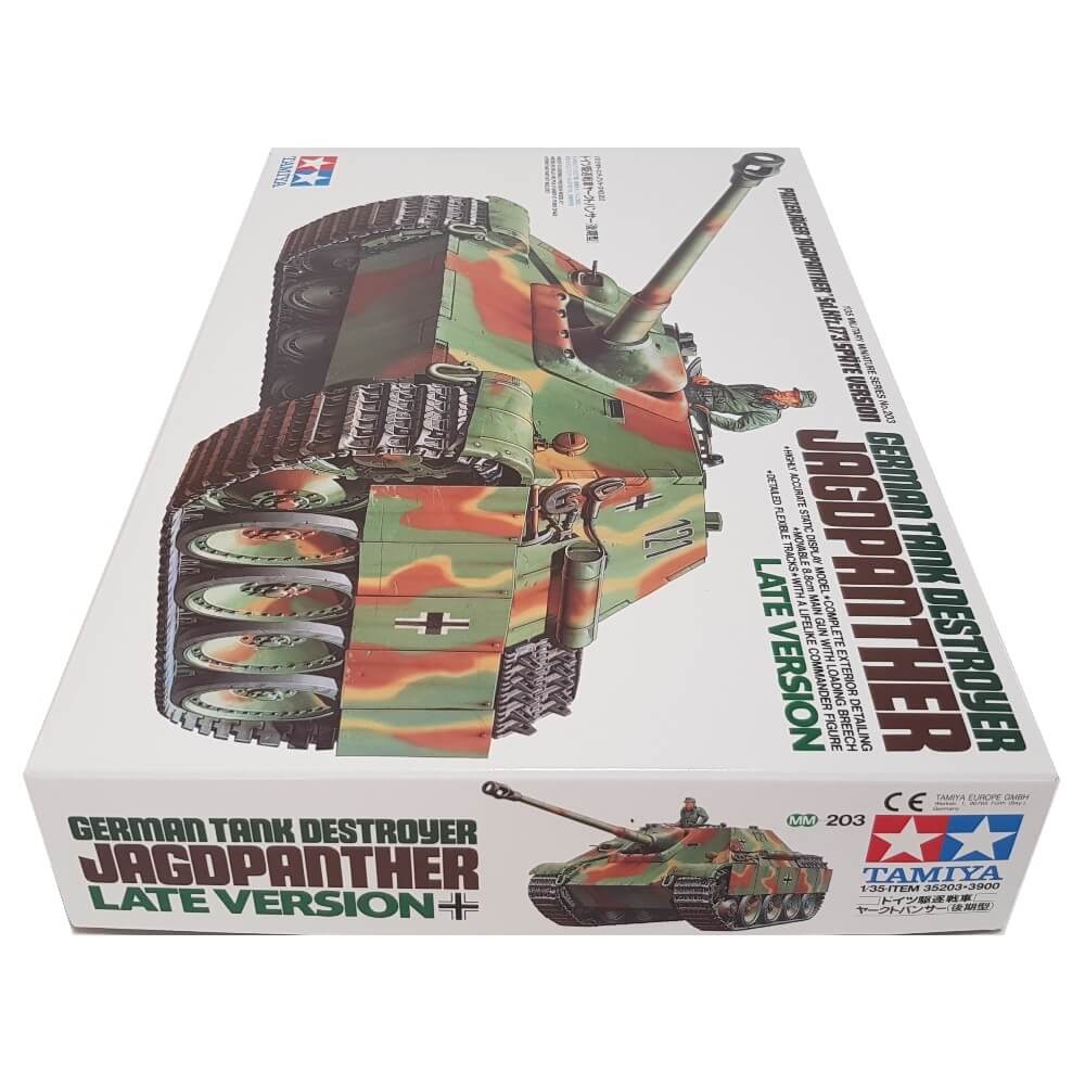1:35 German Sd.Kfz. 173 JAGDPANTHER Tank Destroyer - Late Version - TAMIYA
