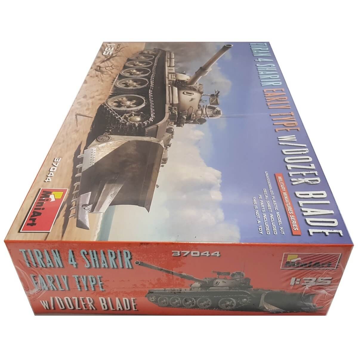 1:35 Tiran 4 Sharir Early Type with Dozer Blade - MINIART