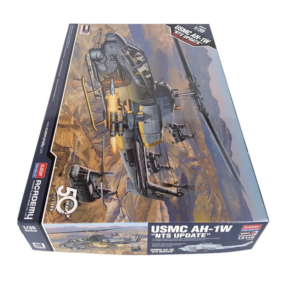 1:35 US Army BELL USMC AH-1W NTS update Helicopter - ACADEMY
