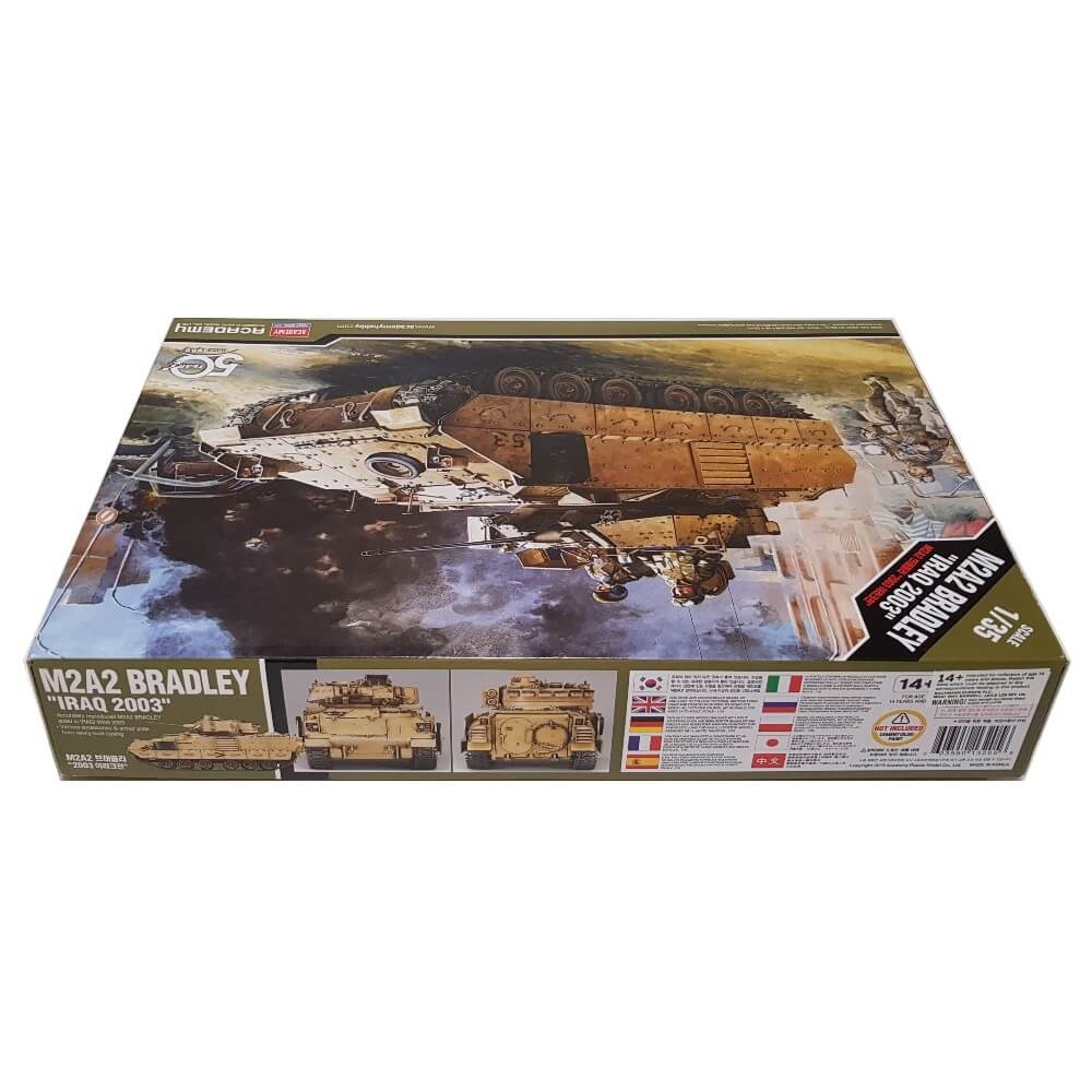 1:35 US Army M2A2 BRADLEY Iraq 2003 - ACADEMY