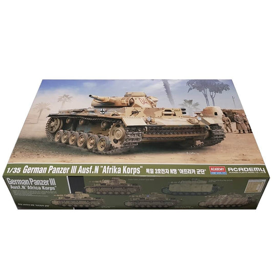 1:35 Panzer III Ausf.N - Afrika Korps - ACADEMY
