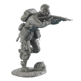 1:35 US Airborne Paratrooper Running with Thompson SMG - FIRST LEGION