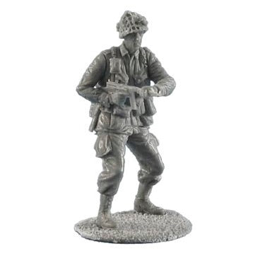 1:35 US Airborne Paratrooper Firing Thompson SMG - FIRST LEGION