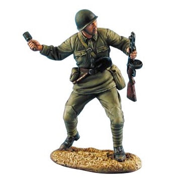 1:35 Russian Infantry Throwing Grenade - FIRST LEGION