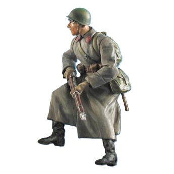1:35 Russian Infantry Tank Rider in Greatcoat - FIRST LEGION