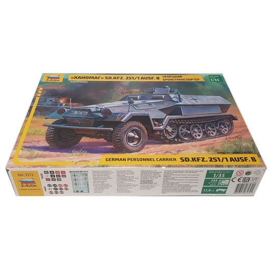 1:35 German HANOMAG Sd.Kfz.251/1 Ausf. B Armored Carrier - ZVEZDA