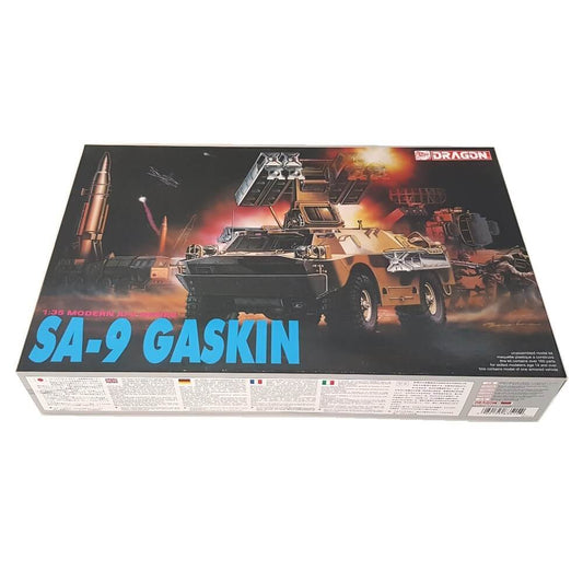 1:35 Soviet SA-9 GASKIN Surface-to-Air Missile System - DRAGON