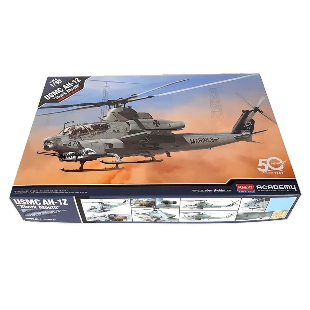 1:35 US Army BELL USMC AH-1Z Shark Mouth Helicopter - ACADEMY