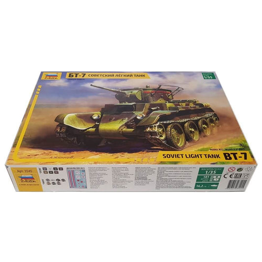 1:35 Soviet BT-7 Light Tank - ZVEZDA