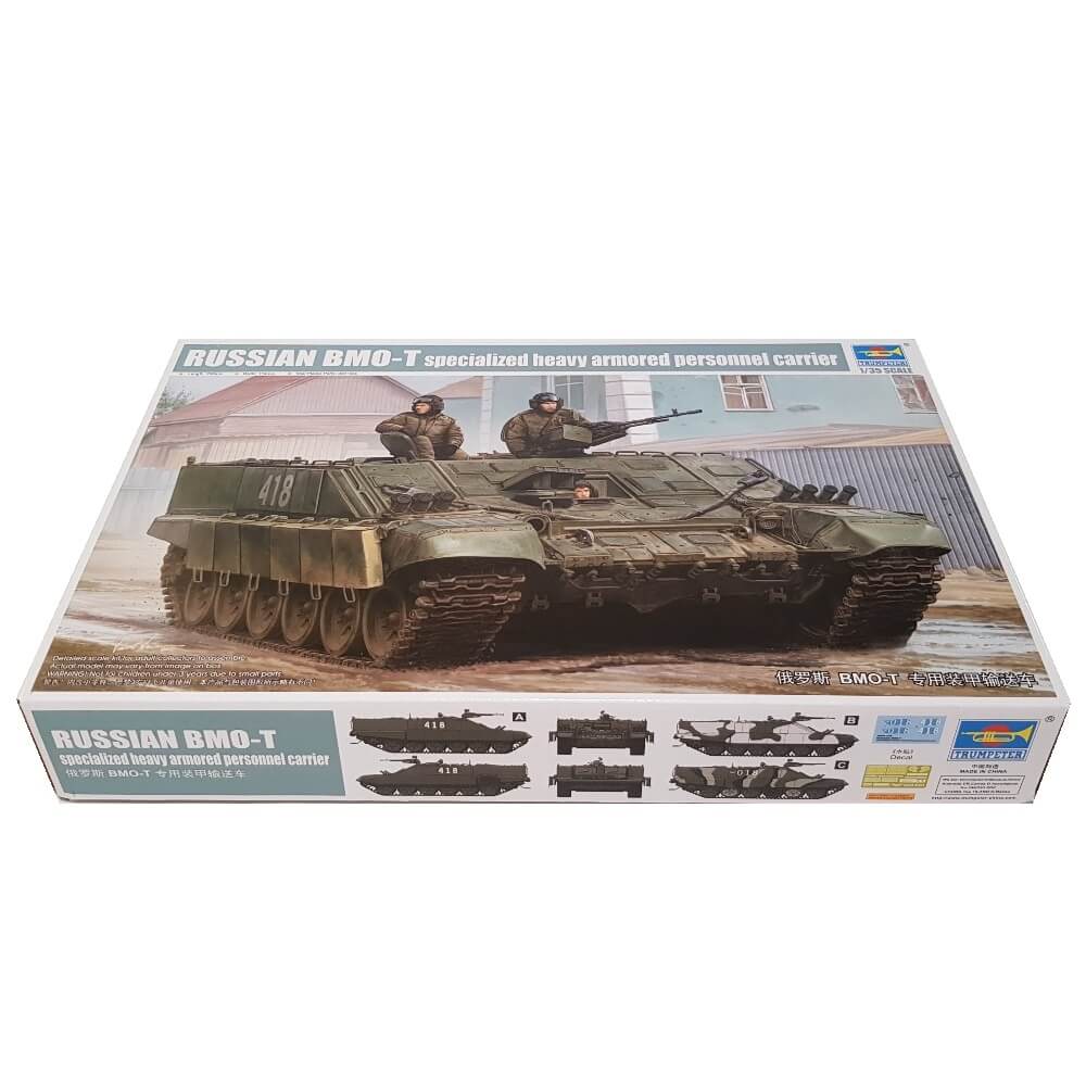 1:35 Russian BMO-T Specialized Heavy Armored Personnel Carrier - TRUMPETER
