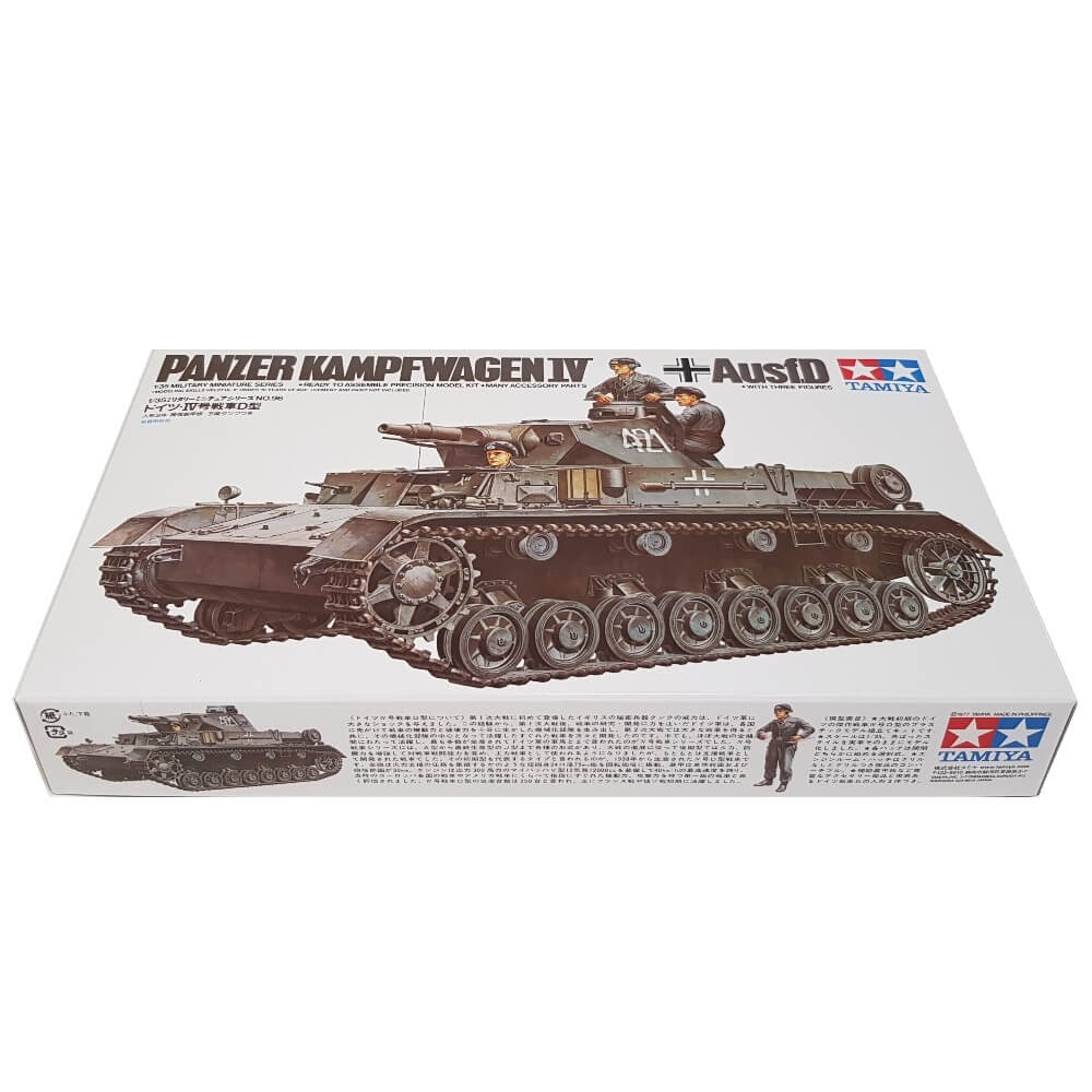 1:35 Panzerkampfwagen IV Ausf. D with Three Figures - TAMIYA