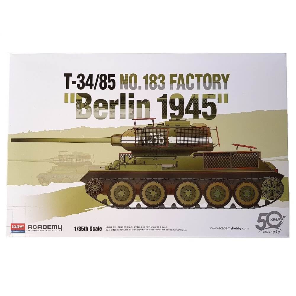 1:35 Soviet Tank T-35/85 Factory No.183 - Berlin 1945 - ACADEMY