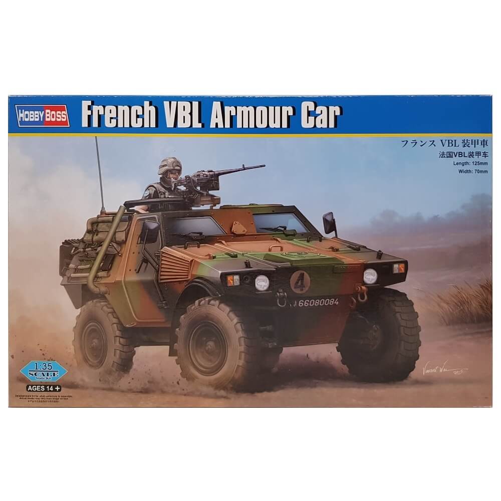 1:35 French VBL Armour Car - HOBBY BOSS