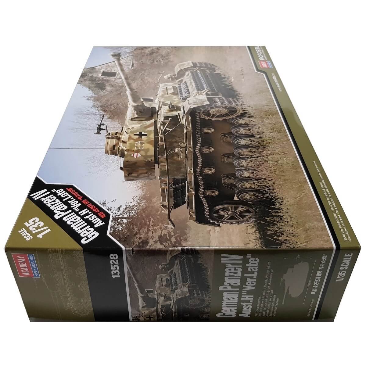 1:35 German Panzer IV Ausf. H Late - ACADEMY